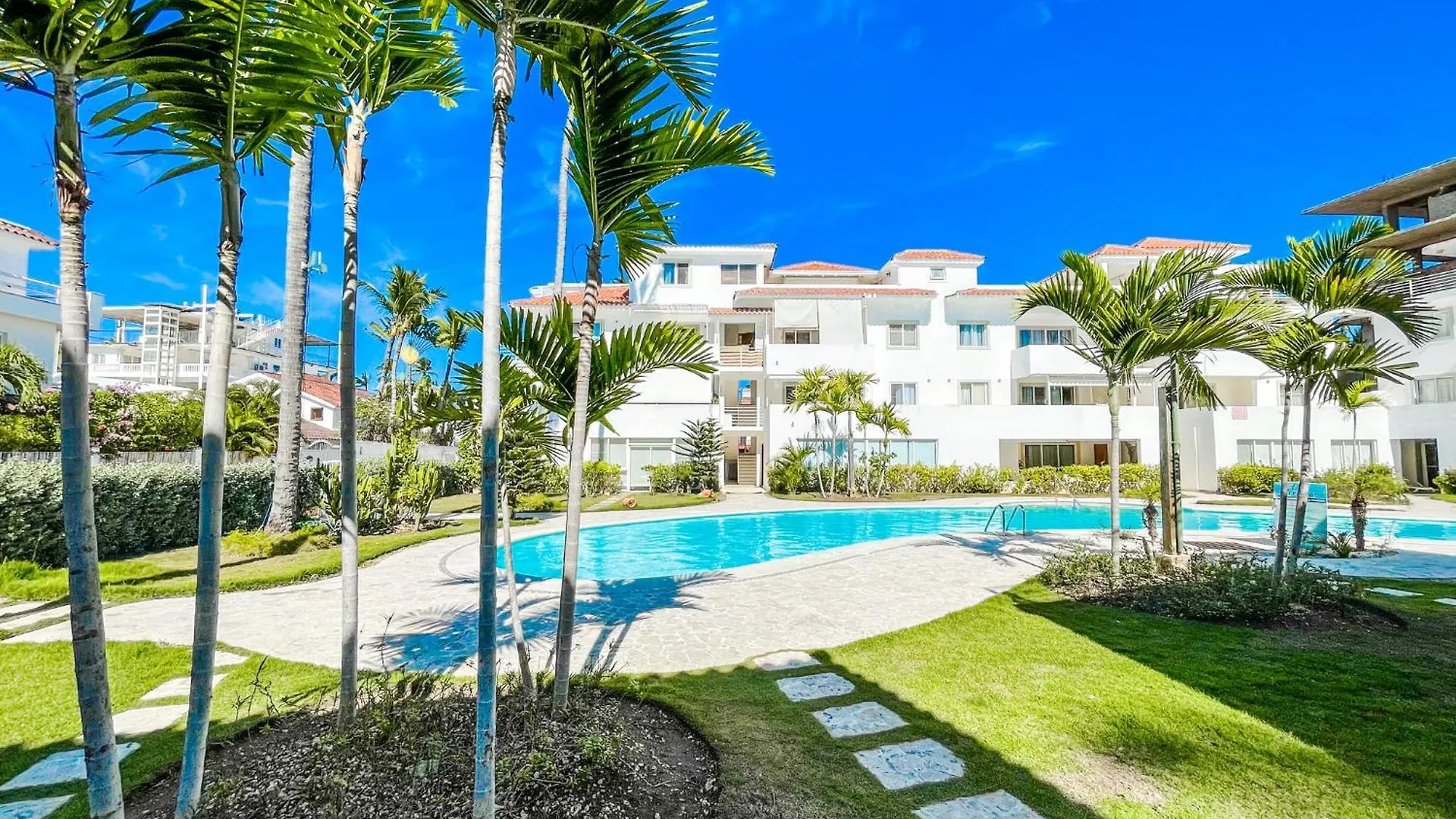 Caribbean Galaxy Paradise Hotel Wifi Los Corales Bavaro Beach Club & Spa contacts